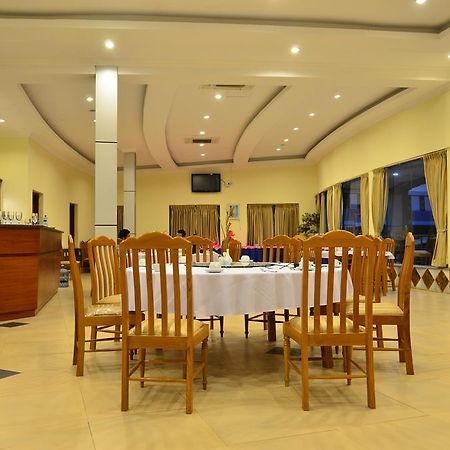 Sky Palace Hotel&Cafe Flight Naypyidaw Exteriér fotografie